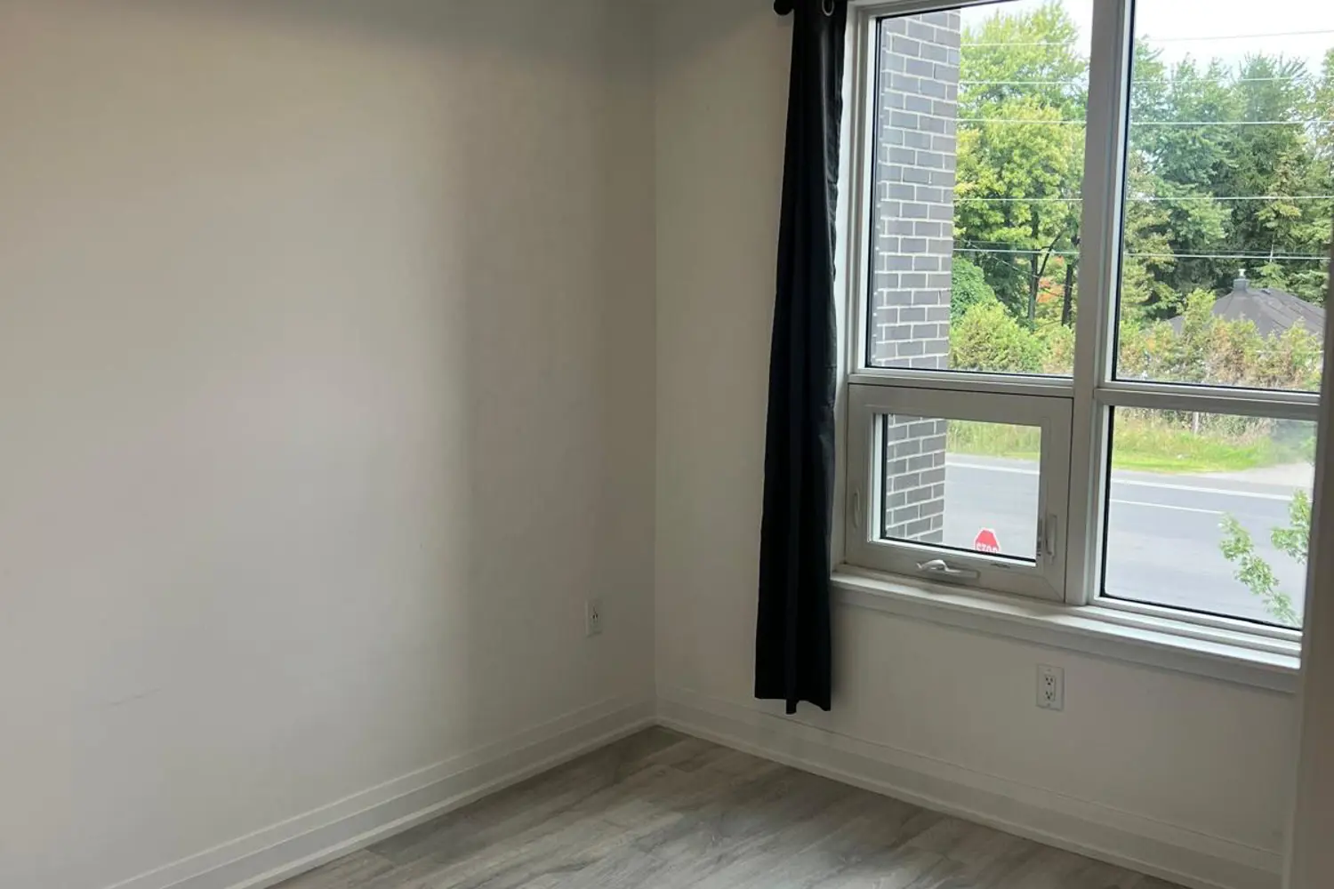 Additional image 8 of 9700 Ninth Line 208