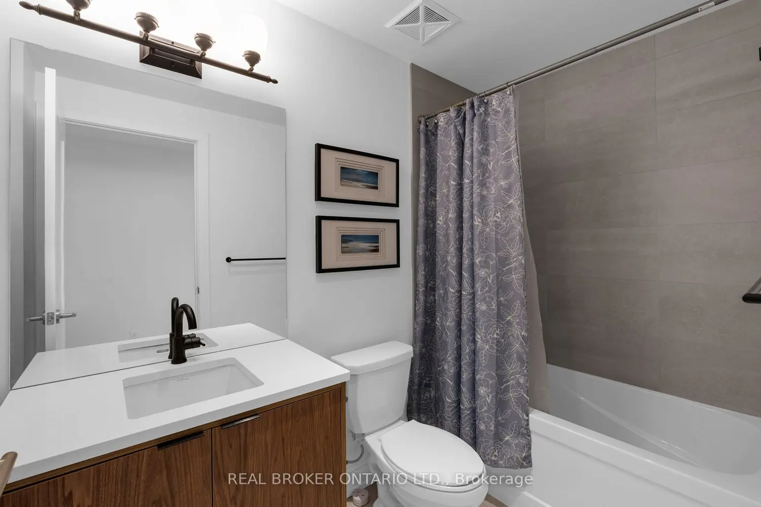 185 Dunlop Street 615