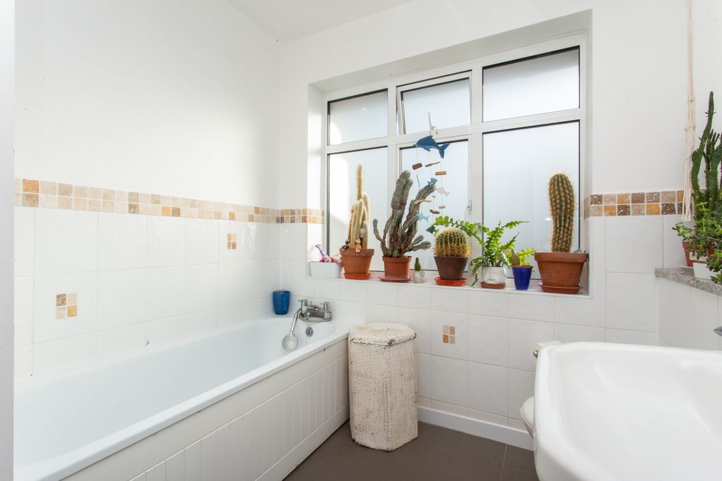 Additional image 12 of 6 bed semi-detached house for saleMilton Close, Canterbury, Kent CT1