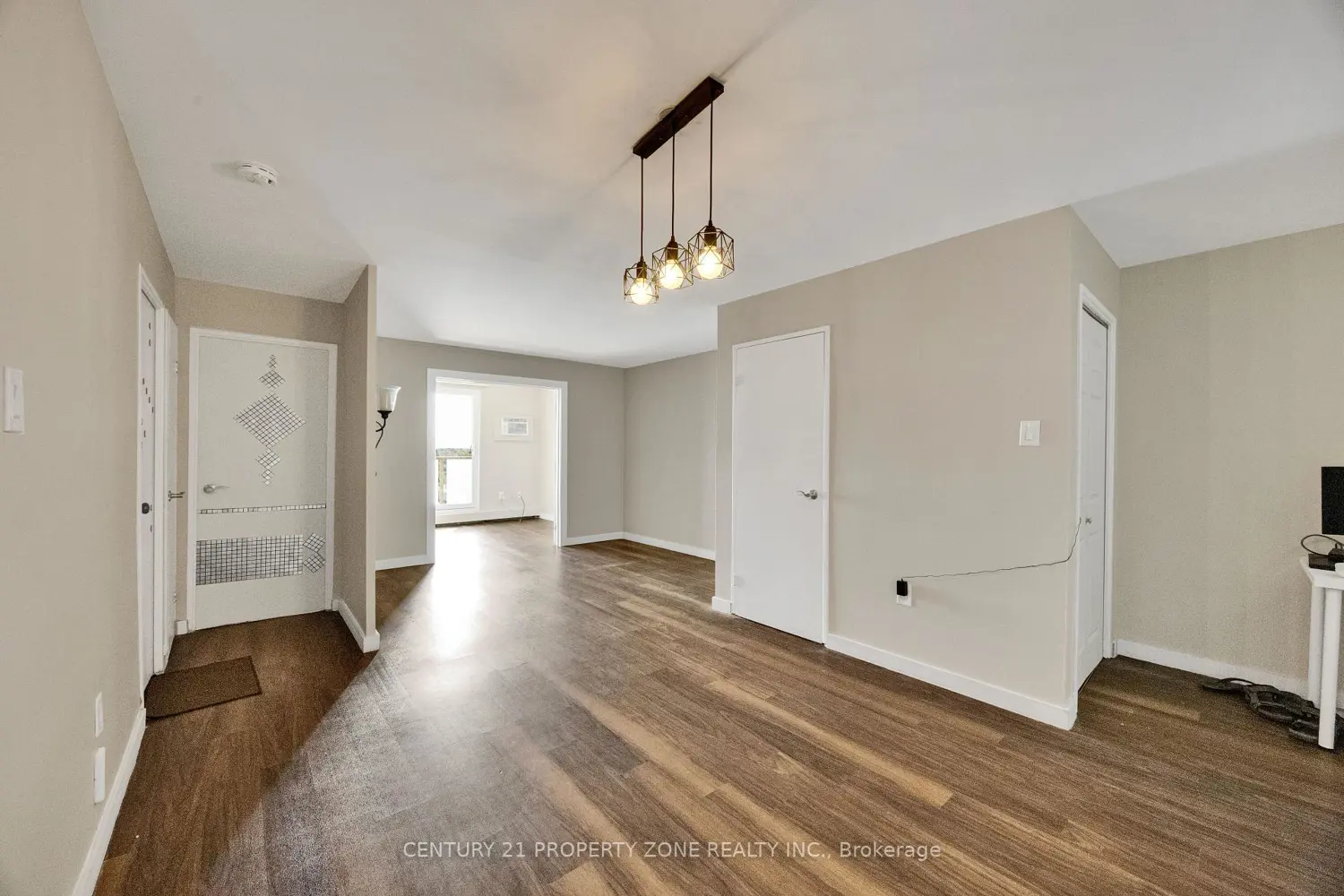 Additional image 9 of 573 Mornington Avenue 907
