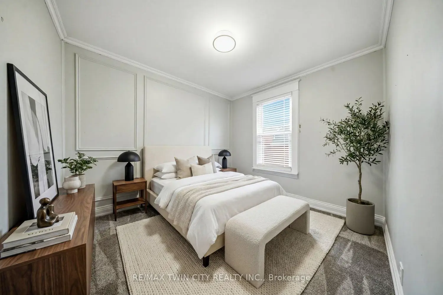 Additional image 10 of 76 Grey Street