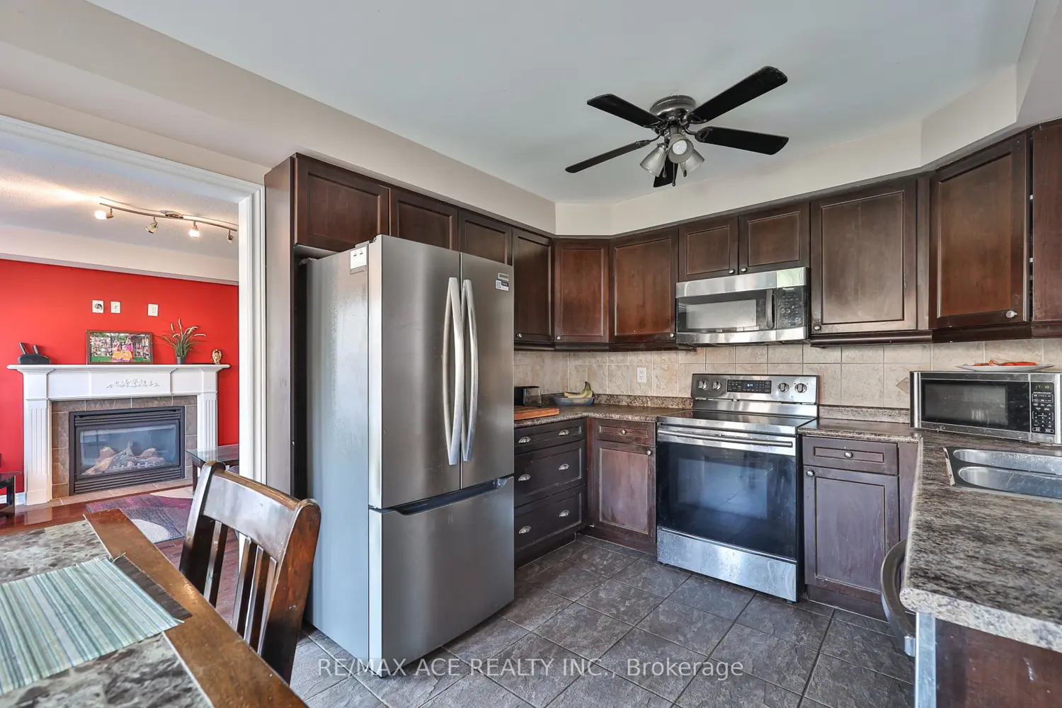 Additional image 13 of 72 Taverner Crescent