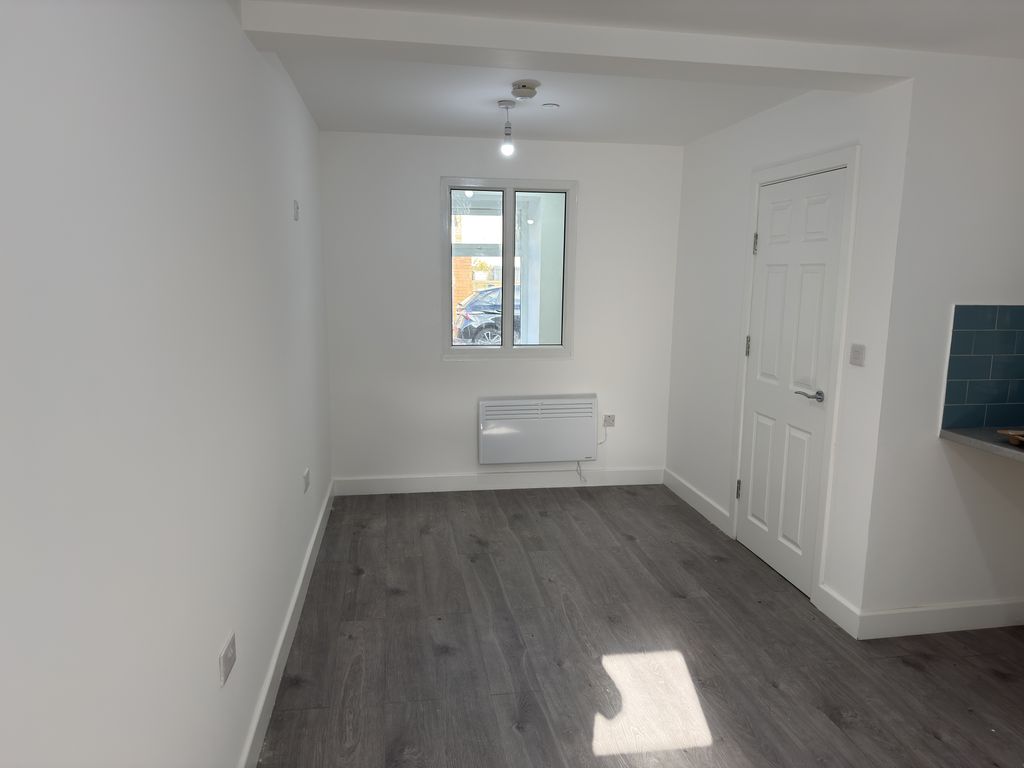 Additional image 9 of 1 bed flat to rentPicton Street, Maesteg CF34