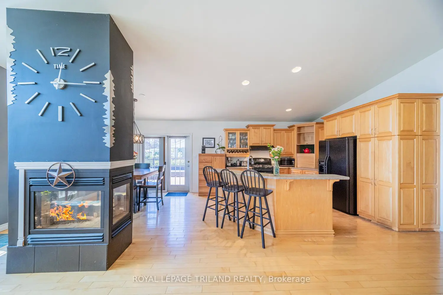 Additional image 3 of 10234 Julie Avenue