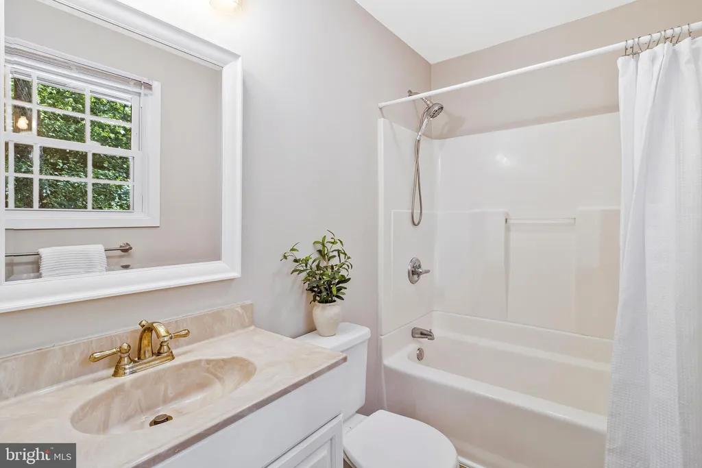 Additional image 16 of 7936 Covington Avenue, Glen Burnie, MD 21061