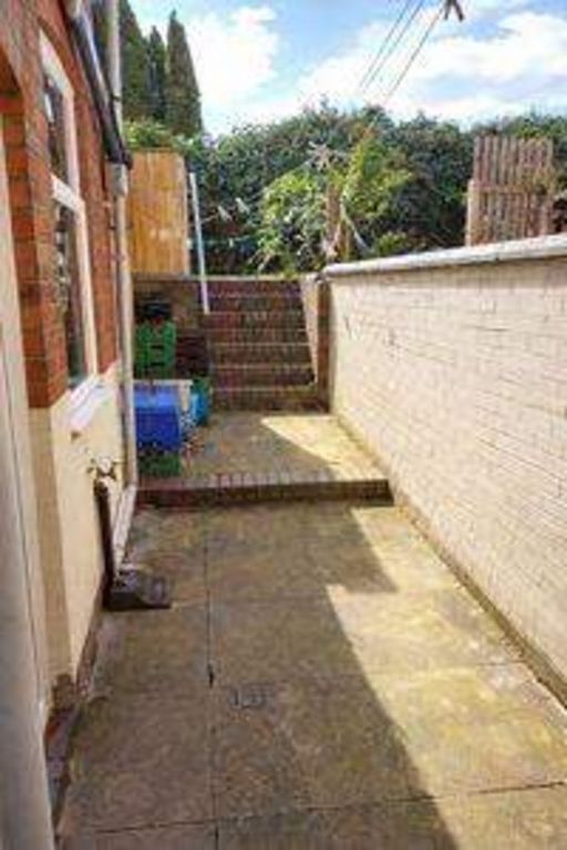 Additional image 7 of 2 bed terraced house to rent108 Bosworth Street, Leicester LE3