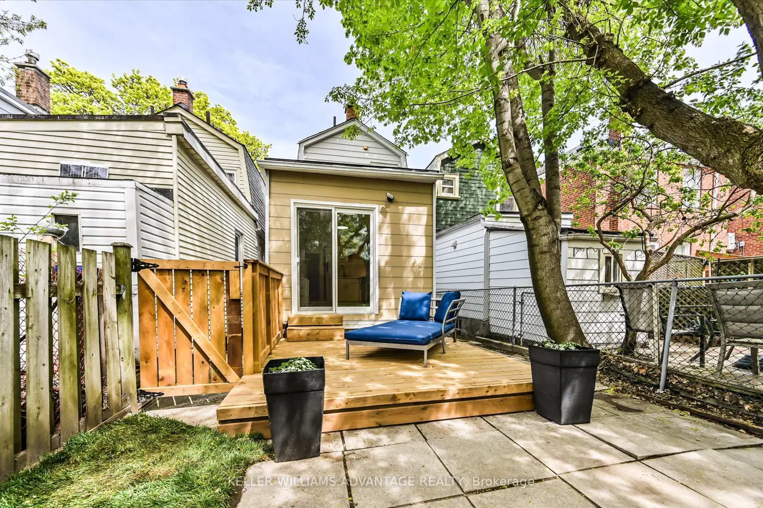 294 Cedarvale Avenue photo 5