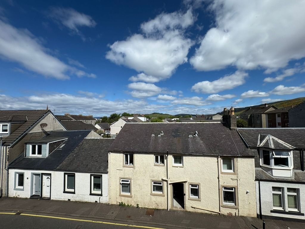 1 bed flat to rentGateside Street, Largs, North Ayrshire KA30