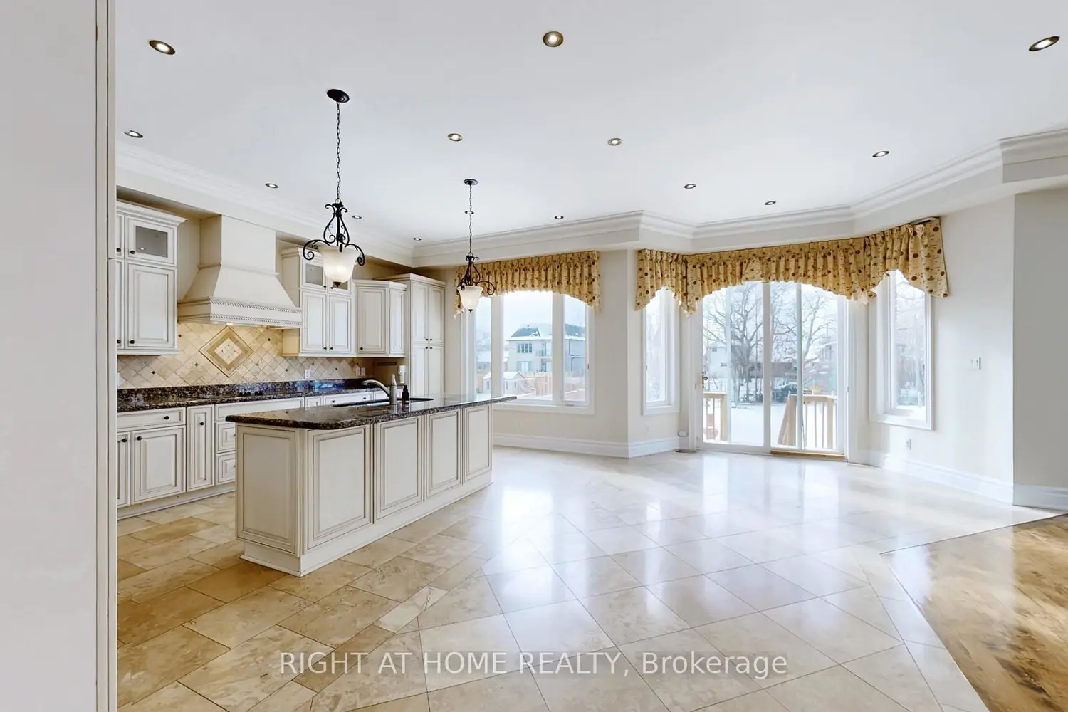 Additional image 4 of 3414 Joan Drive