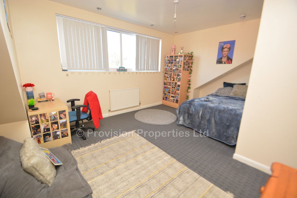 Additional image 2 of 6 bed terraced house to rentEbor Place, Hyde Park, Leeds LS6