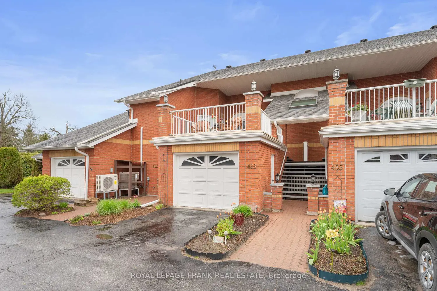 1 Sherwood Street 403
