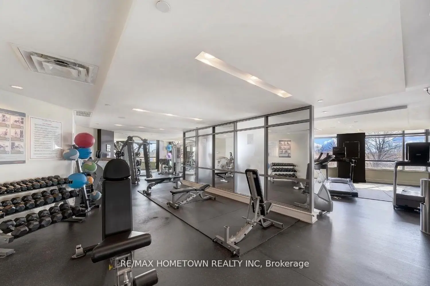 Additional image 10 of 235 Sherway Gardens Road 1610
