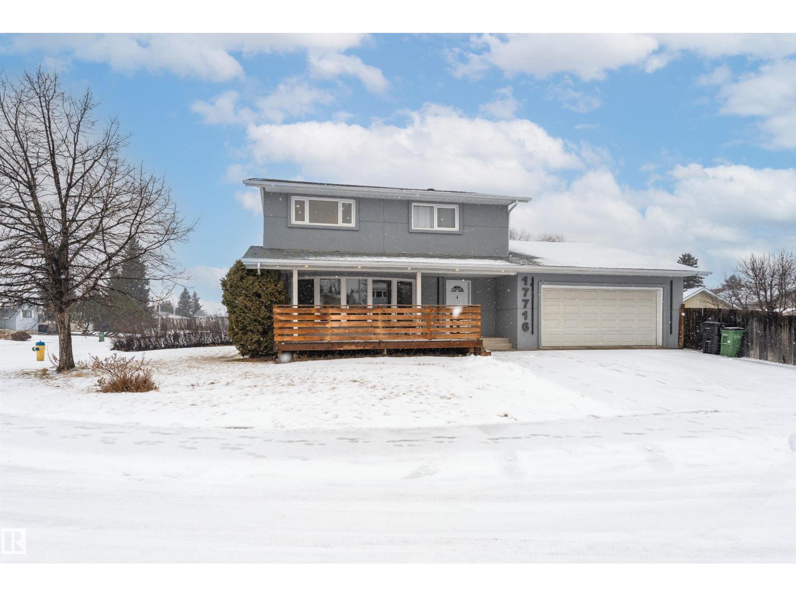 17716 84 Avenue NW, Edmonton, AB, T5T0N4