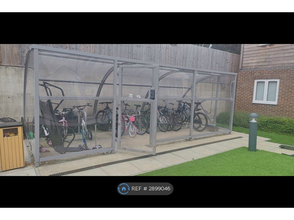 Additional image 6 of 2 bed flat to rentAlice Court, Luton LU2