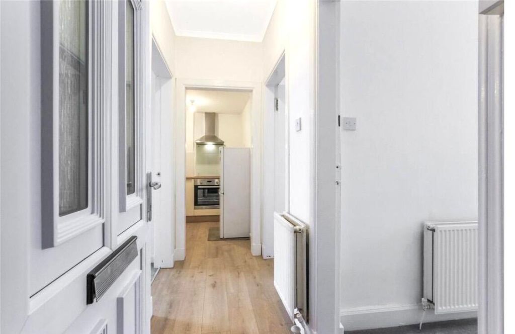 Additional image 2 of 2 bed flat to rentBurnbank Road, Hamilton ML3