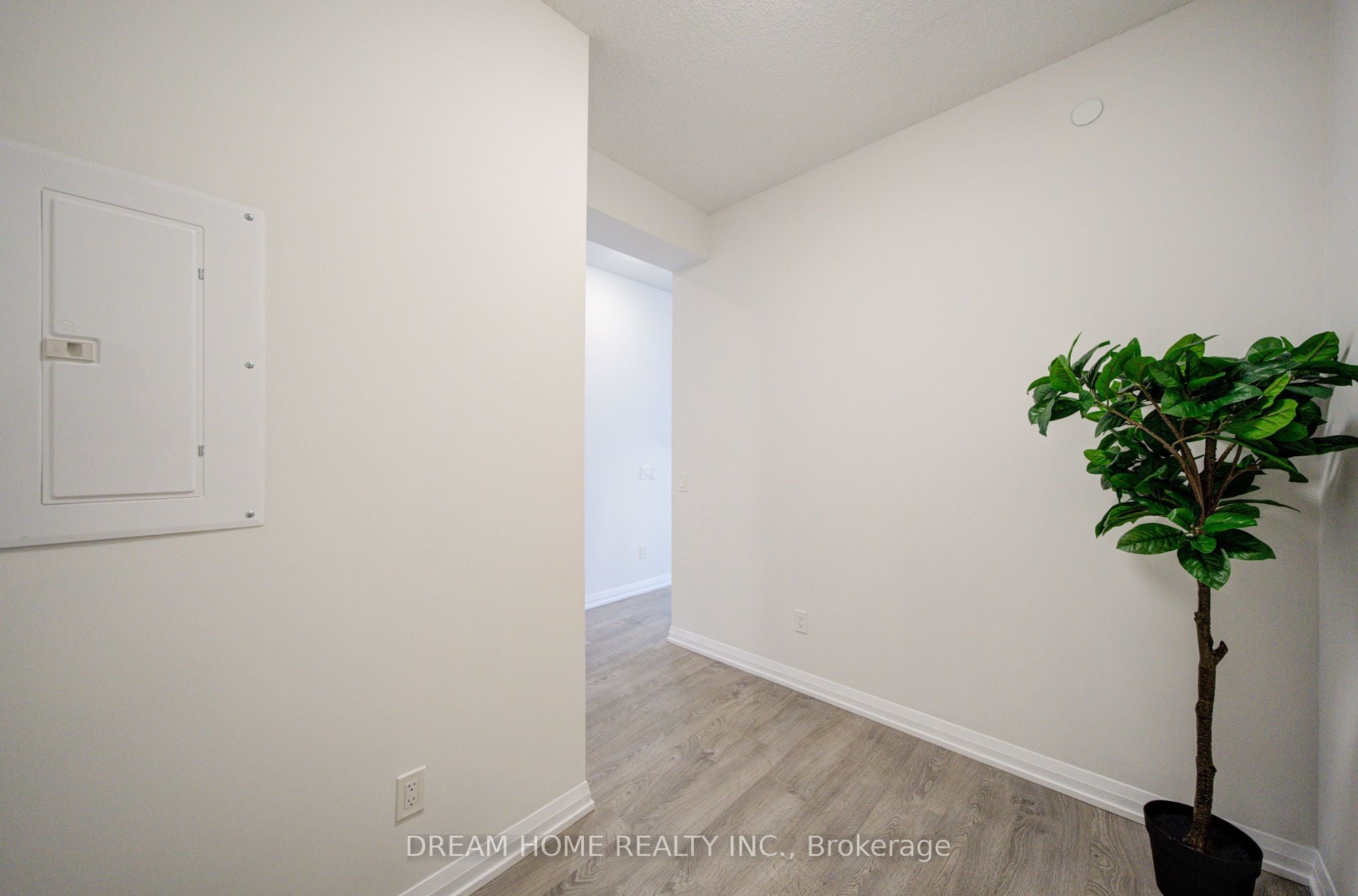 Additional image 6 of 1716-7895 Jane Street, Vaughan, ON, L4K 2M7