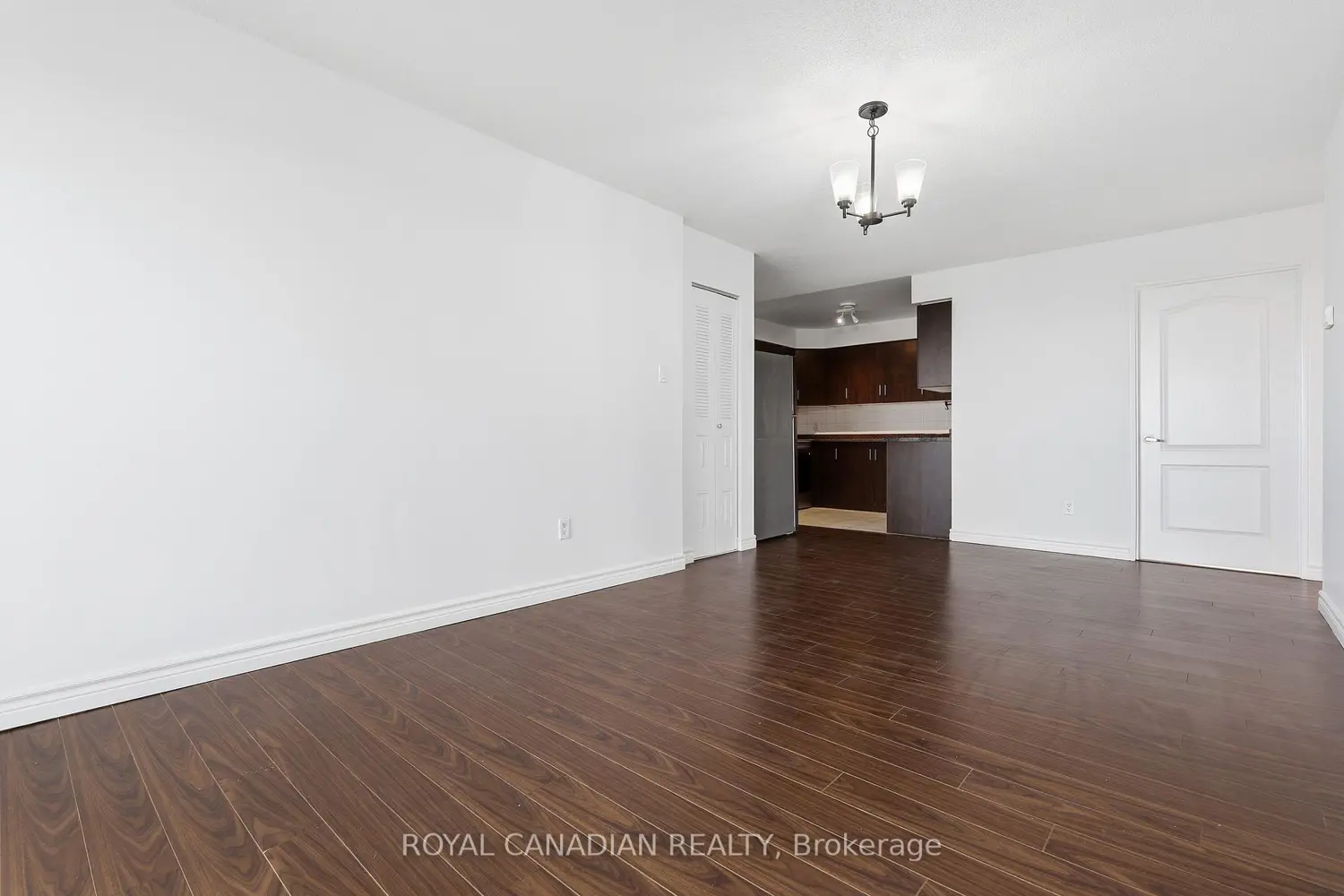 Additional image 7 of 7405 Goreway Drive 619