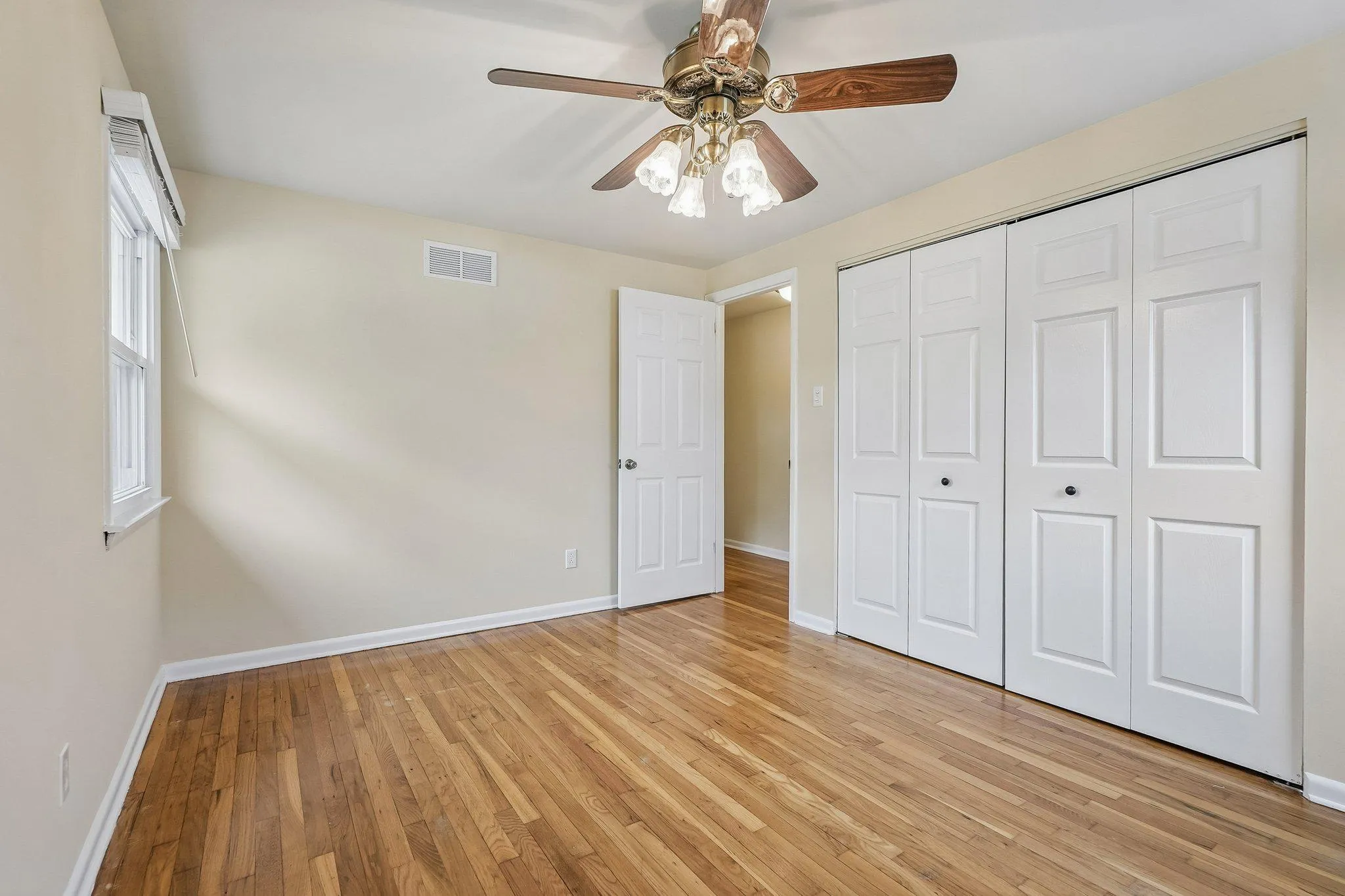 Additional image 56 of 120 E Rutherford Dr, Newark, DE 19713
