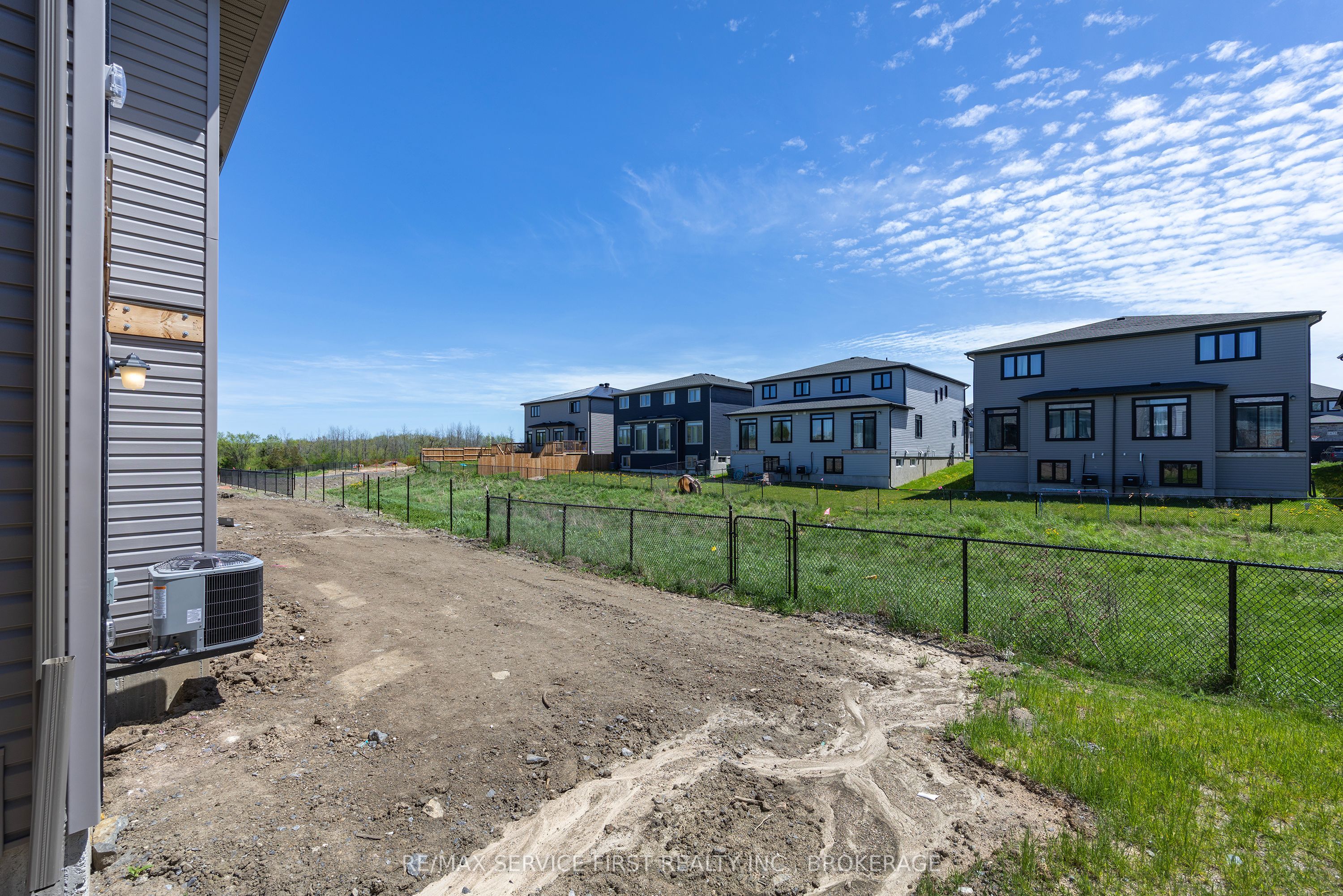 Additional image 6 of 1351 Woodfield Crescent, Kingston, ON, K7P 0T3