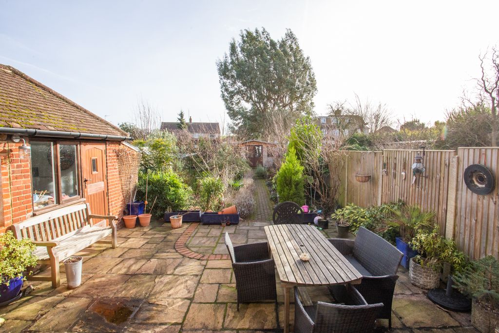 Additional image 19 of 6 bed semi-detached house for saleMilton Close, Canterbury, Kent CT1