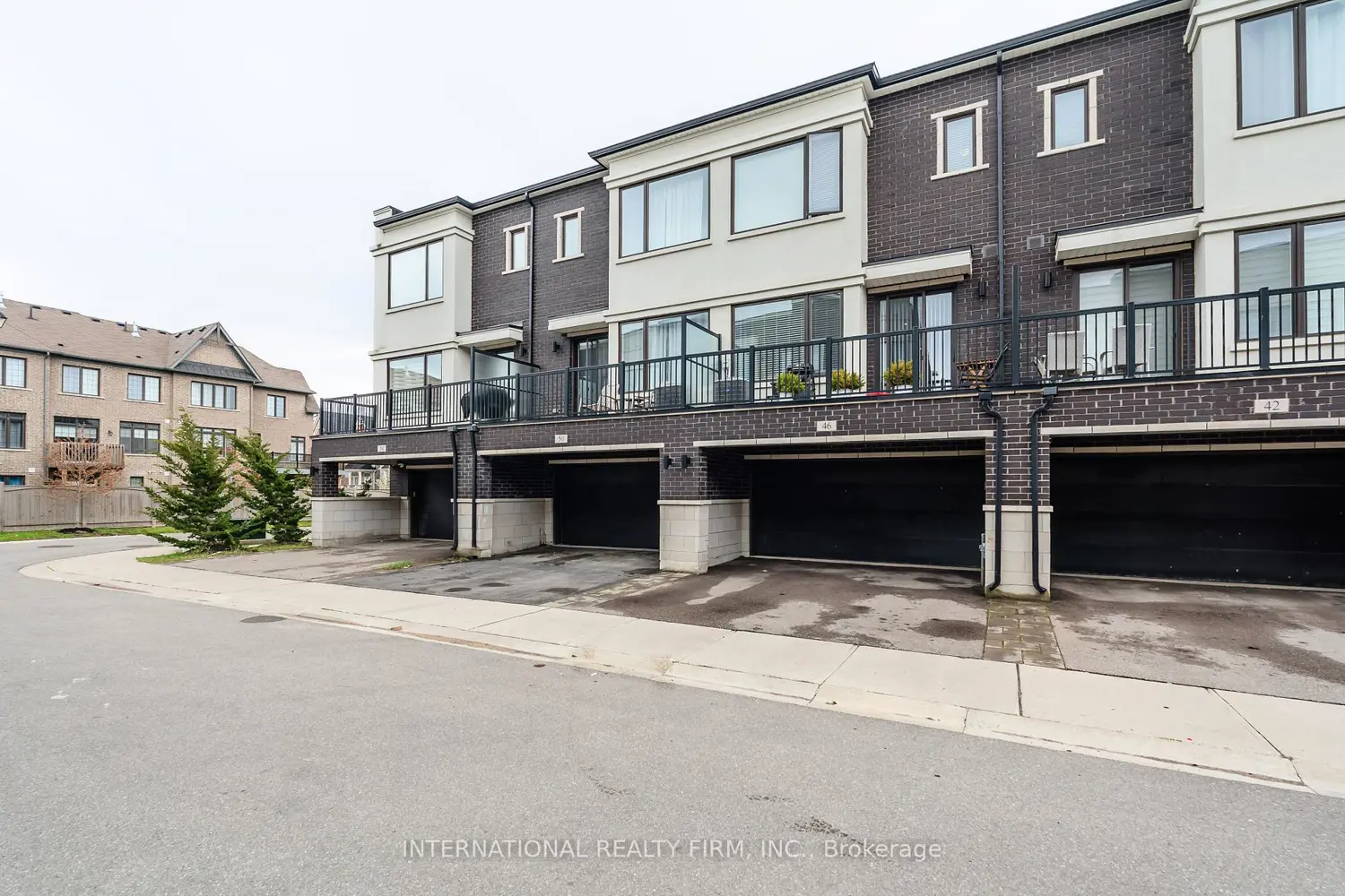 Additional image 17 of 46 Allegranza Avenue