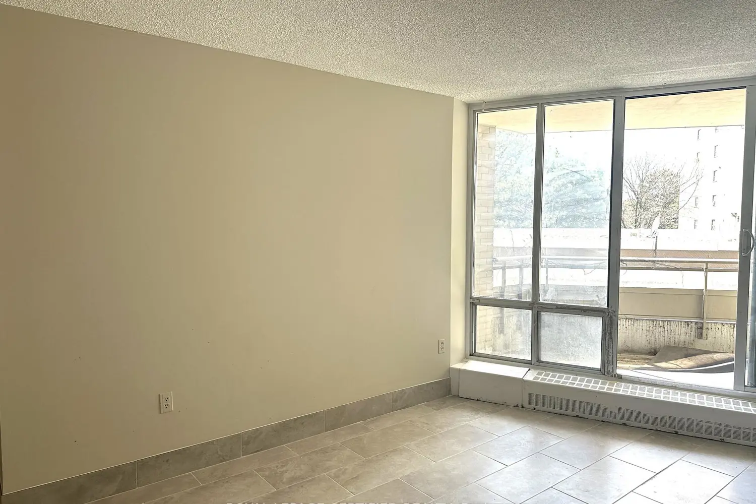 Additional image 6 of 380 Dixon Road 208