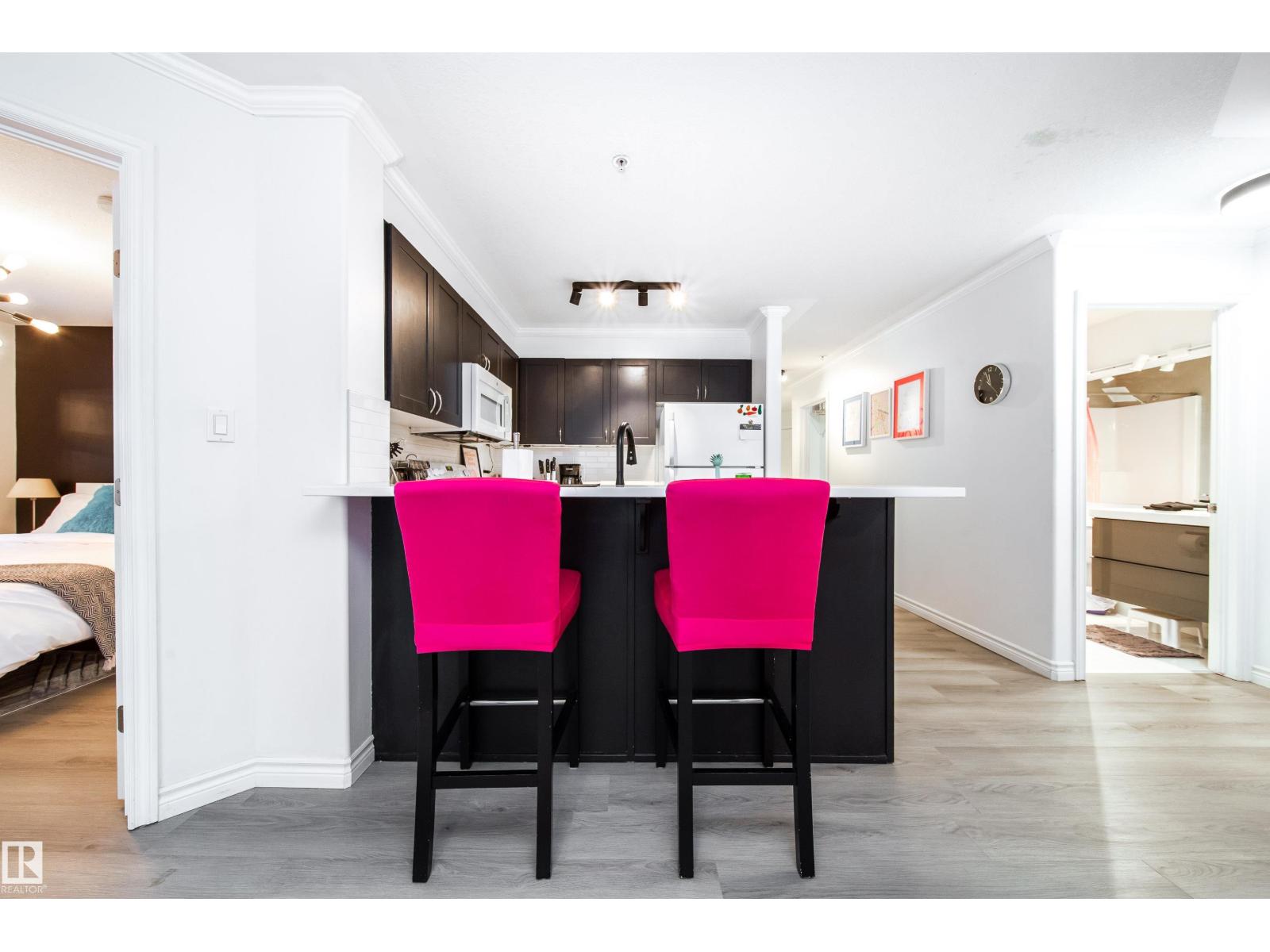 Additional image 6 of 303-9938 104 Street NW, Edmonton, AB, T5K2X7