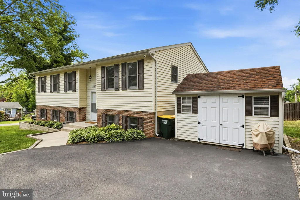 4002 13th Street, Chesapeake Beach, MD 20732