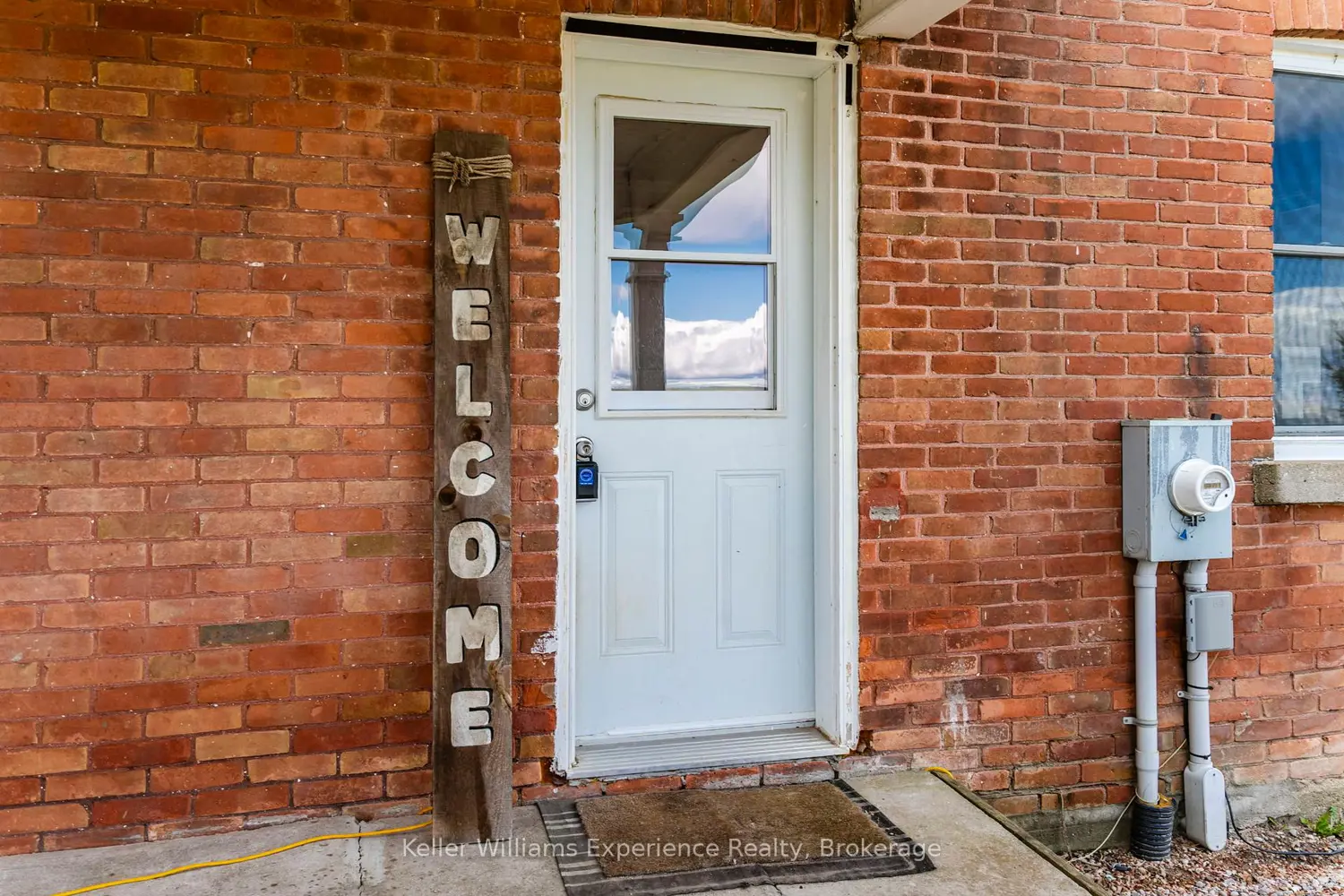 2936 Flos 6 Road photo 2