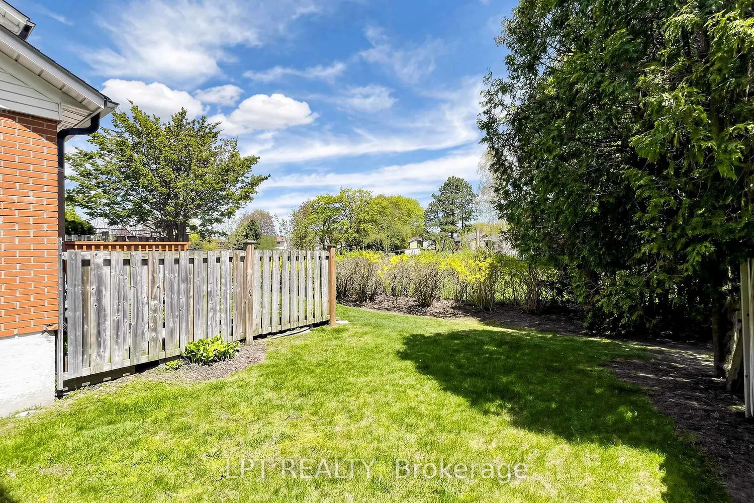 Additional image 18 of 1055 Central Pk Boulevard 32