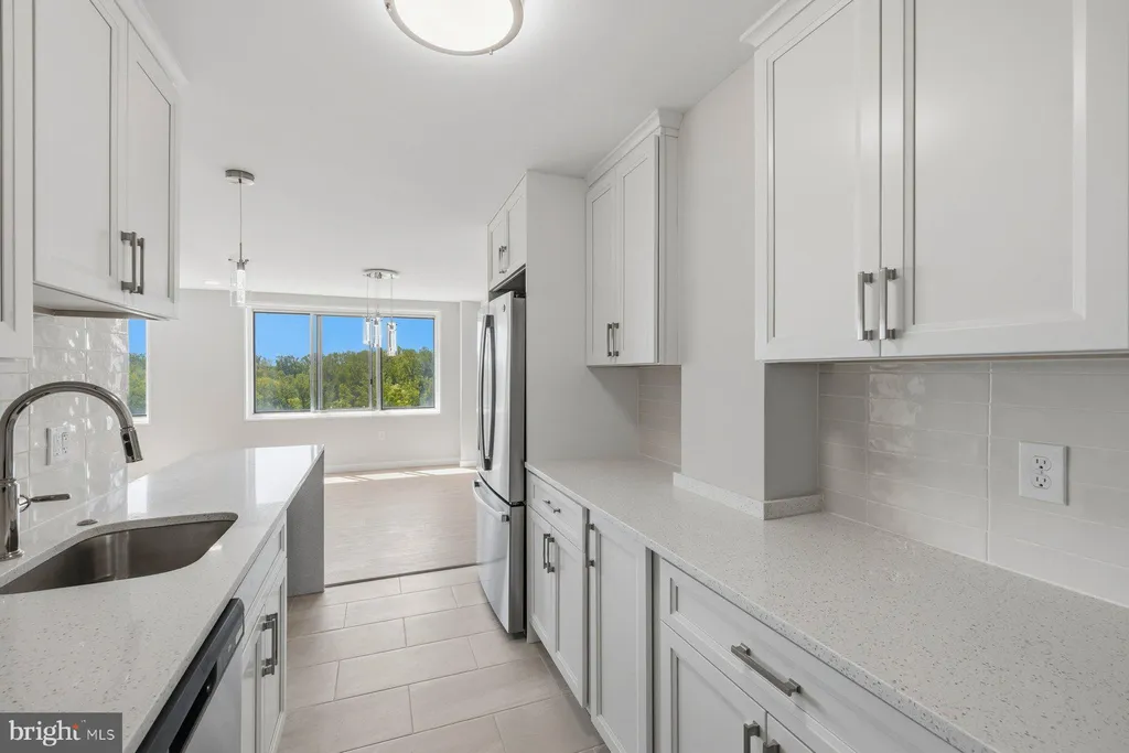 Additional image 7 of 10201 Grosvenor Place Unit 1626, Rockville, MD 20852