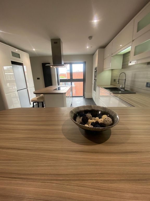 Additional image 2 of 3 bed flat to rentKing Edwards Wharf, 25 Sheepcote Street, Birmingham, West Midlands B16
