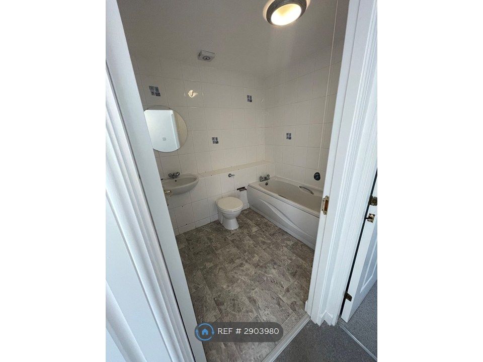 Additional image 7 of 2 bed flat to rentSeedhill Road, Paisley PA1