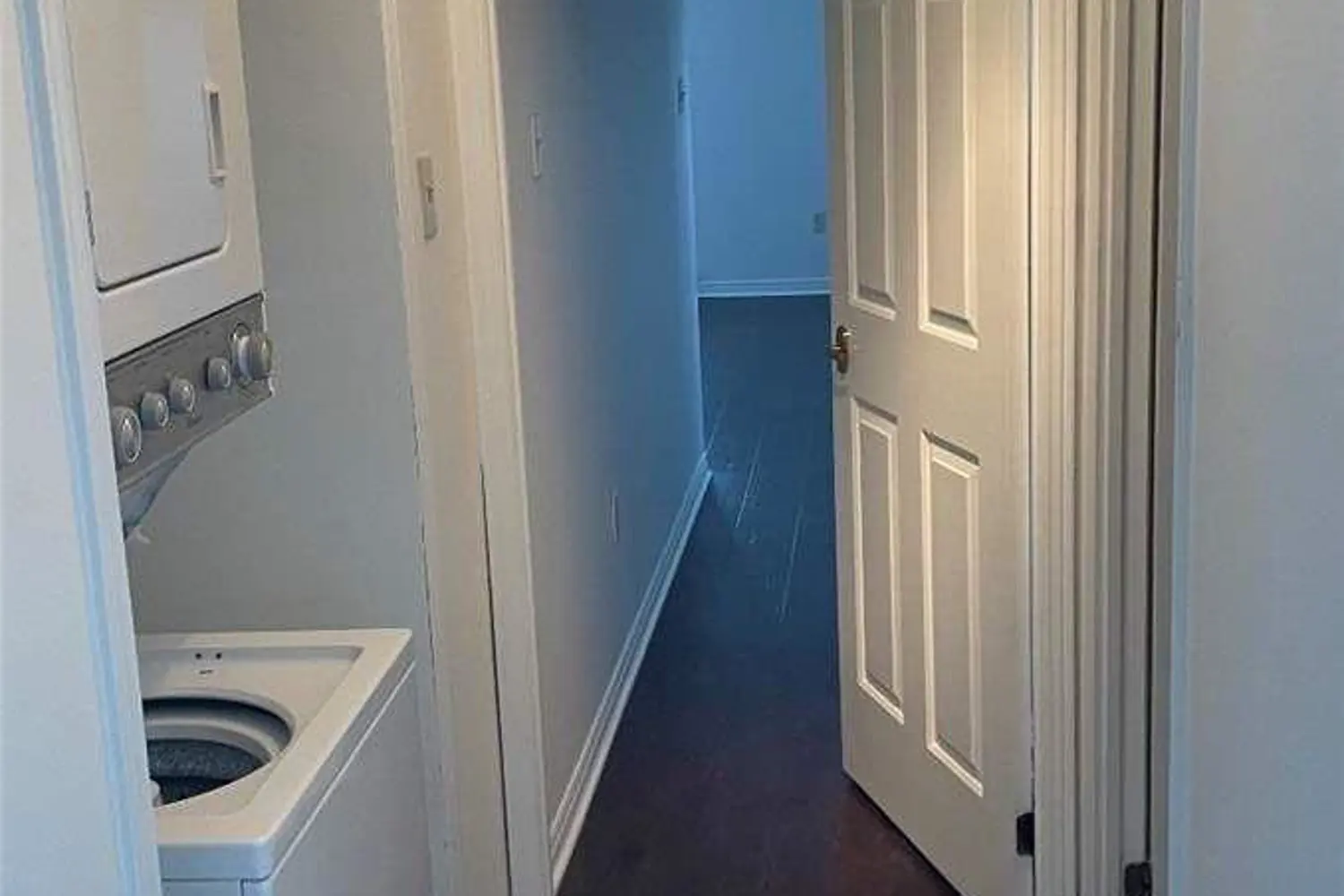 Additional image 11 of 695 Richmond Street 1111