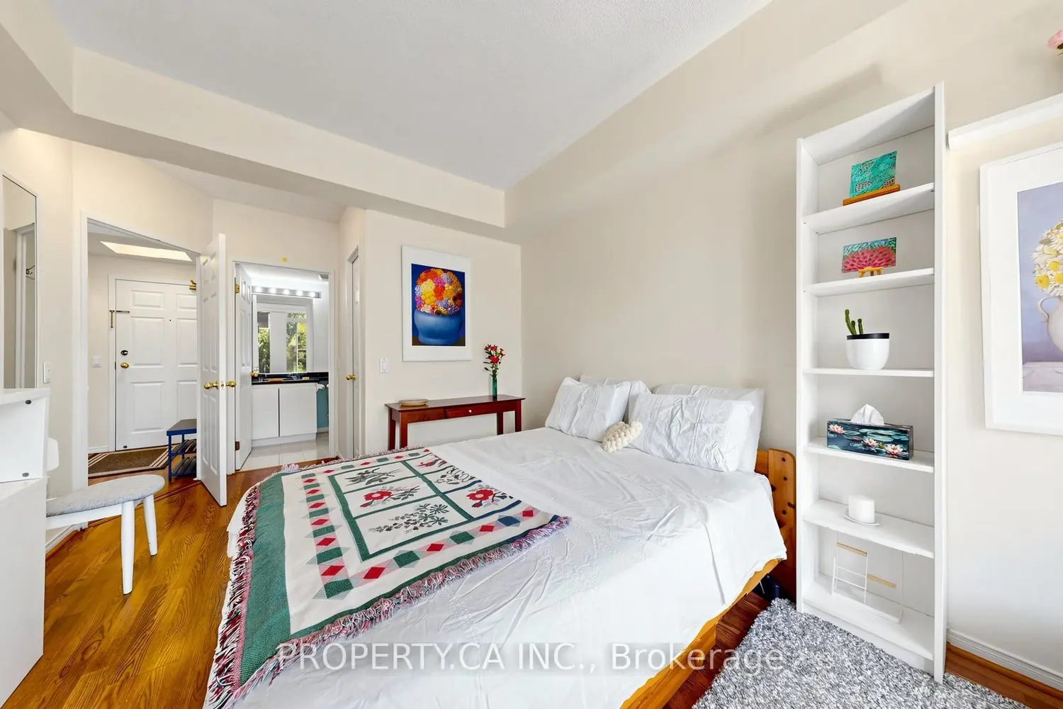 Additional image 9 of 7398 Yonge Street 107