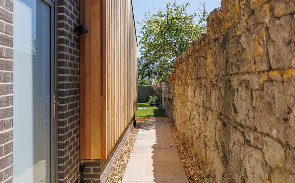 Additional image 19 of 2 bed detached bungalow for saleNiton Undercliff, Isle Of Wight PO38