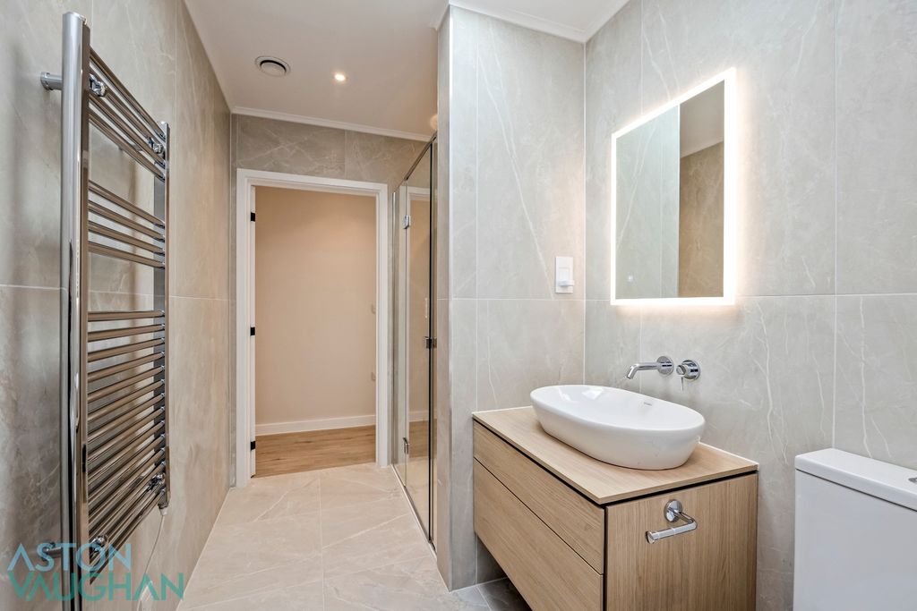 Additional image 25 of 3 bed flat for salePenthouse, Apartment 9, Botanica House, Hove BN3