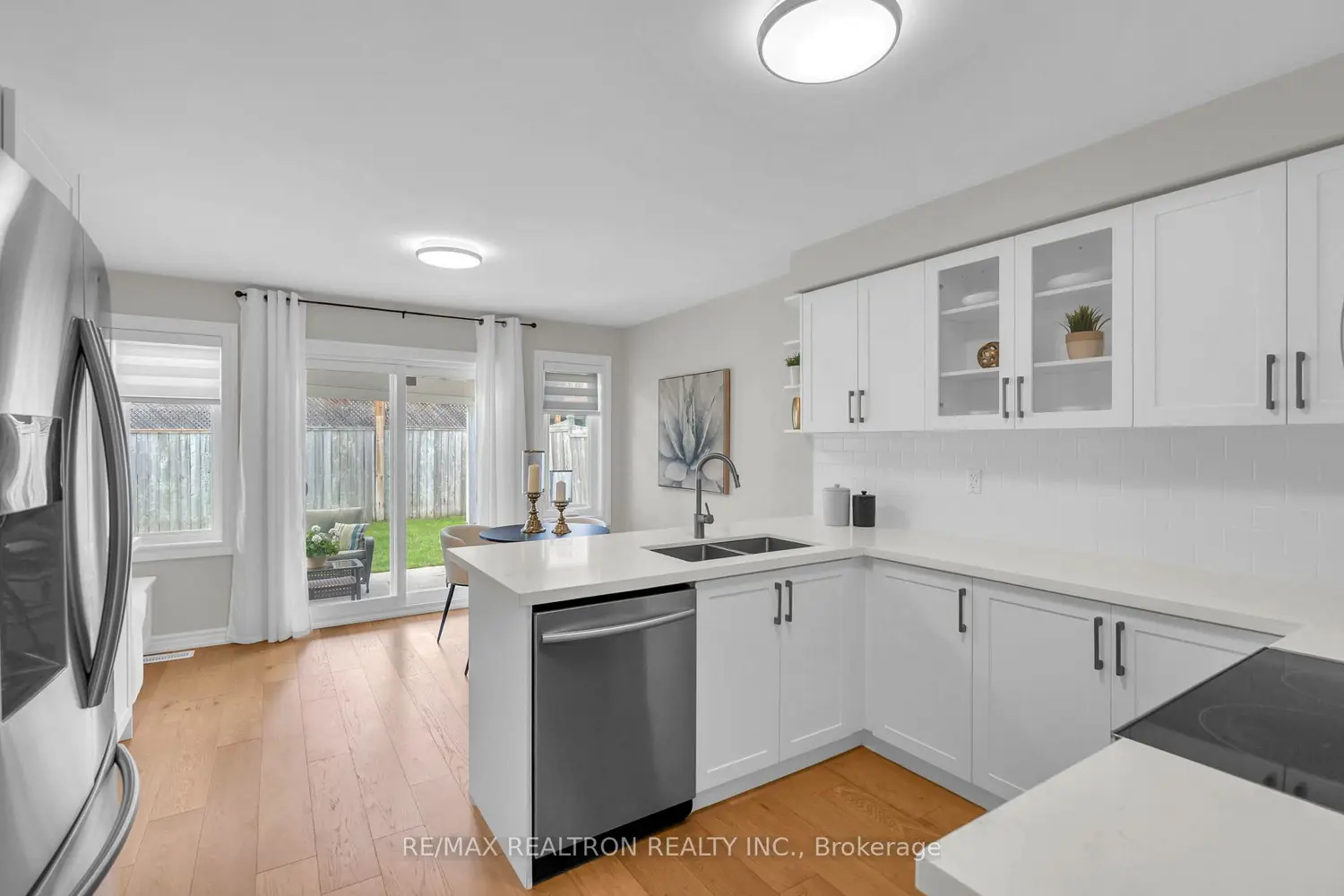 7 Thornlodge Drive photo 5