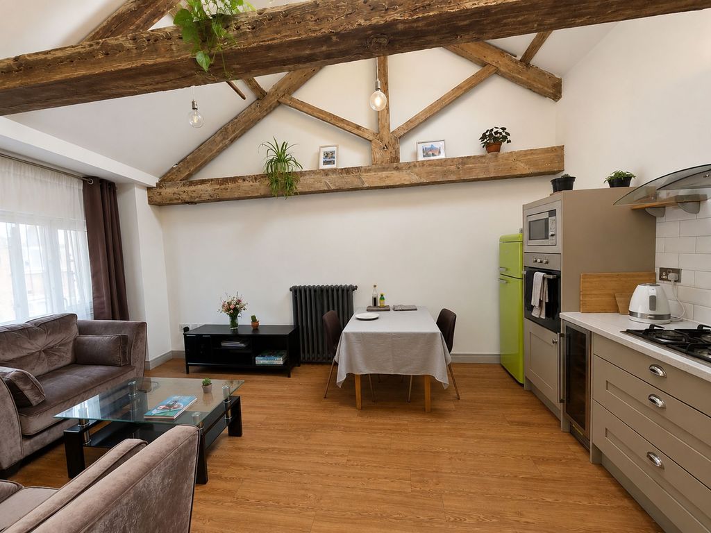 Additional image 2 of 2 bed flat to rentVauxhall Street, Plymouth PL4