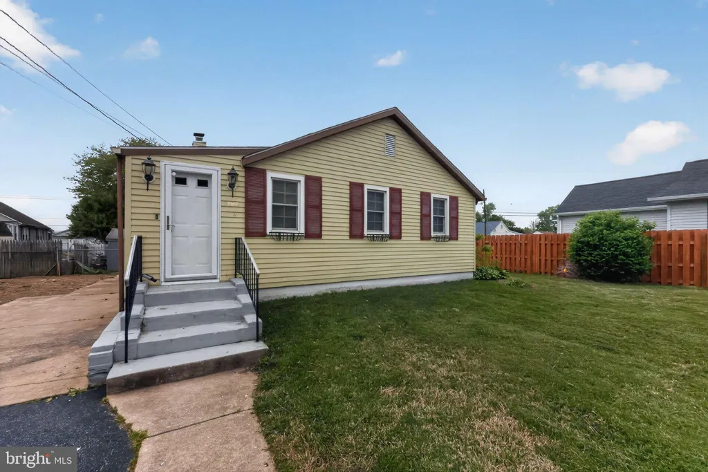 Additional image 5 of 202 Minquadale Boulevard, New Castle, DE 19720