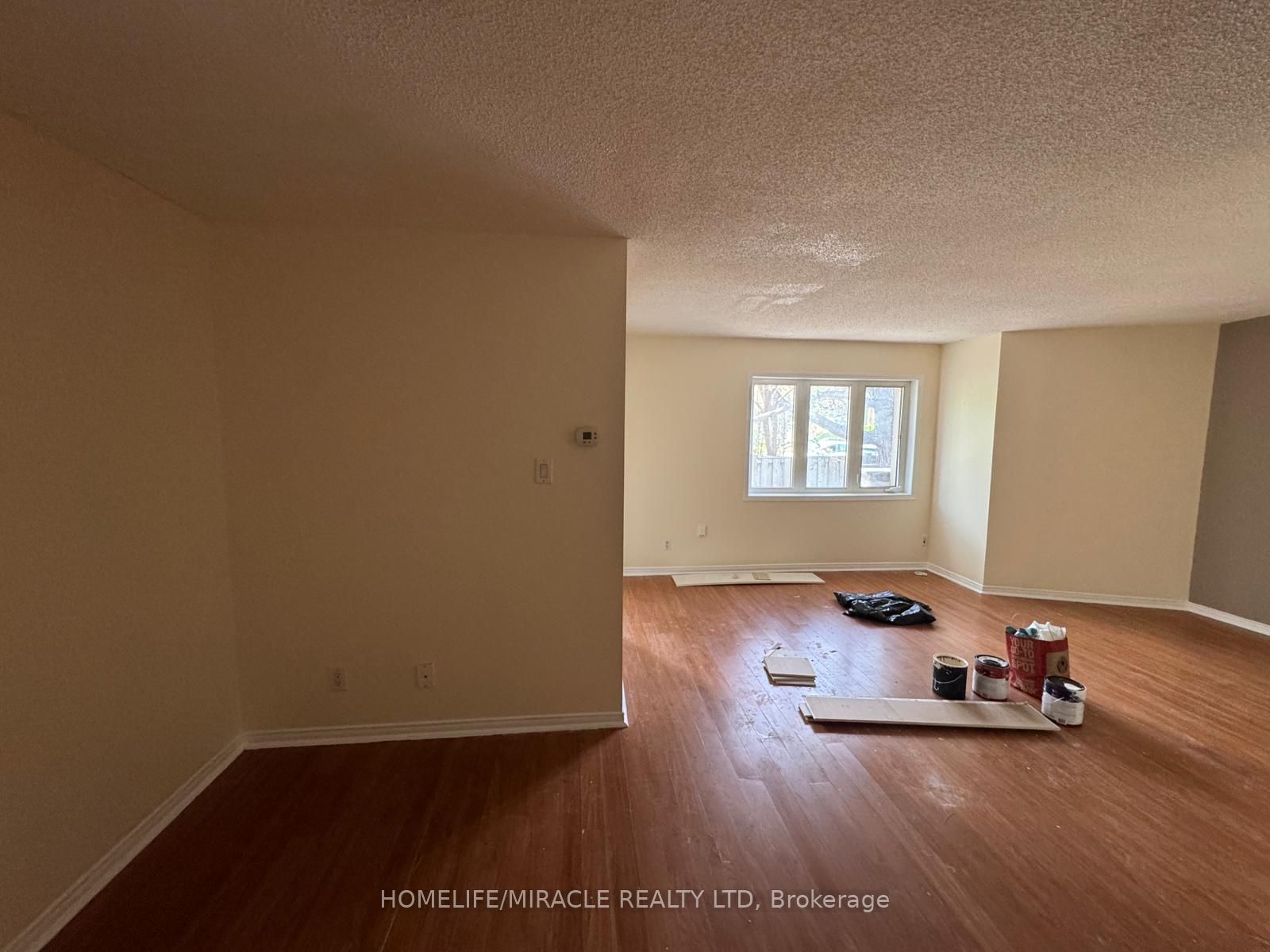 Additional image 2 of 1-565 Kennedy Road, Toronto, ON, M1K 2B2