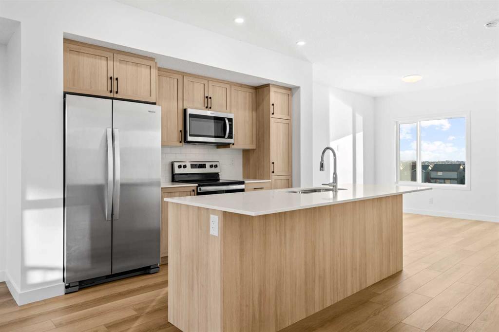 Additional image 6 of 1416-25 Wildwoods Court SW, Airdrie, AB, T4B 5V8
