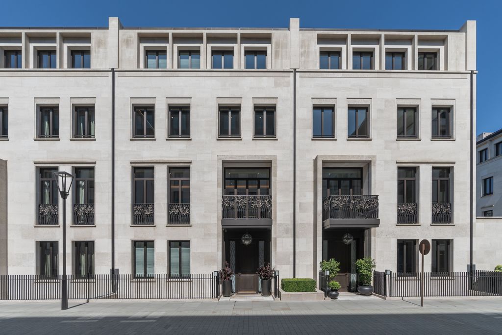 Additional image 16 of 6 bed property for saleWhistler Square, Chelsea Barracks, London SW1W, United Kingdom