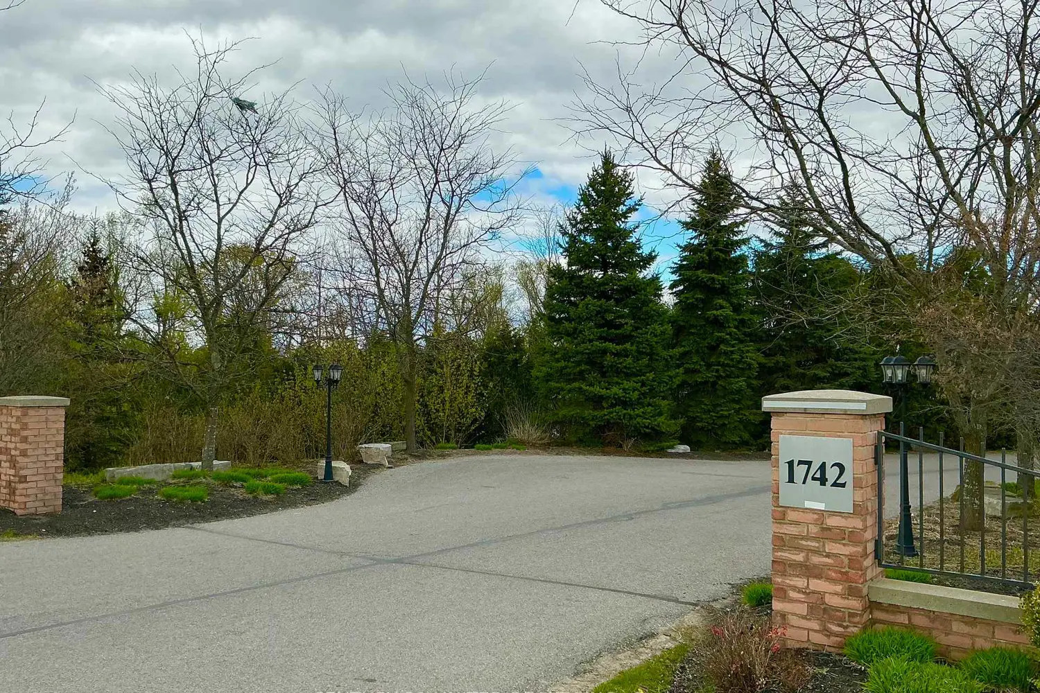Additional image 2 of 1742 Ravenwood Drive 612