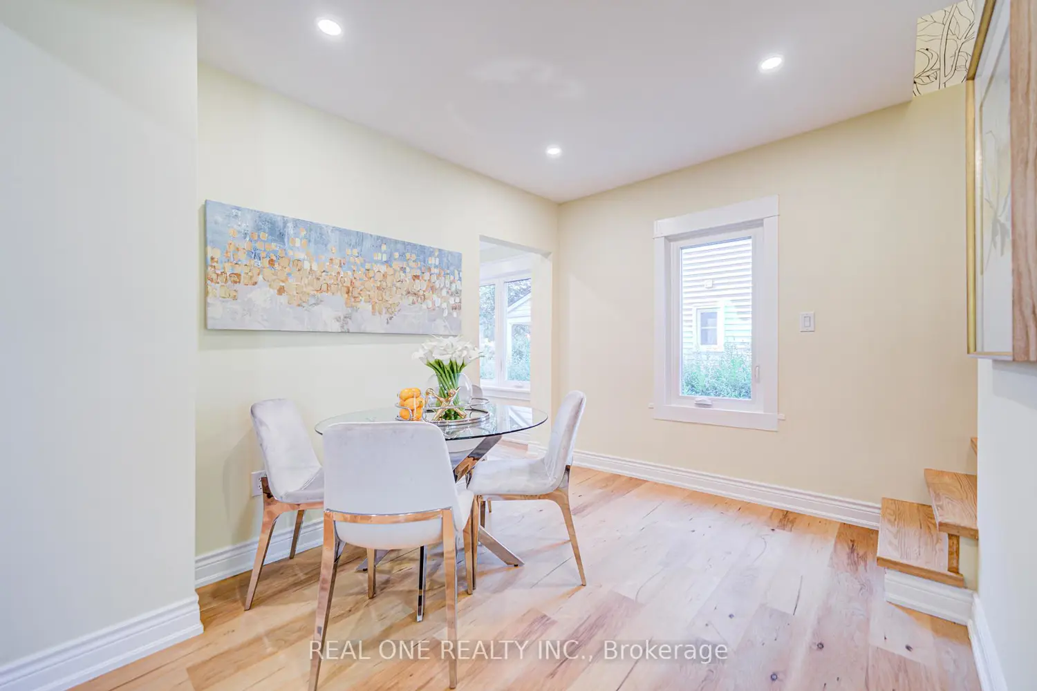 Additional image 4 of 4052 Saint James Avenue
