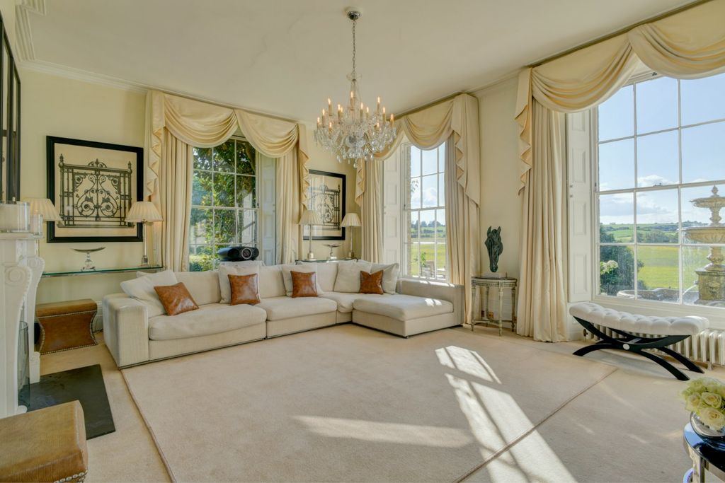 Additional image 3 of 6 bed detached house for saleThe Street, Stour Provost, Gillingham, Dorset SP8