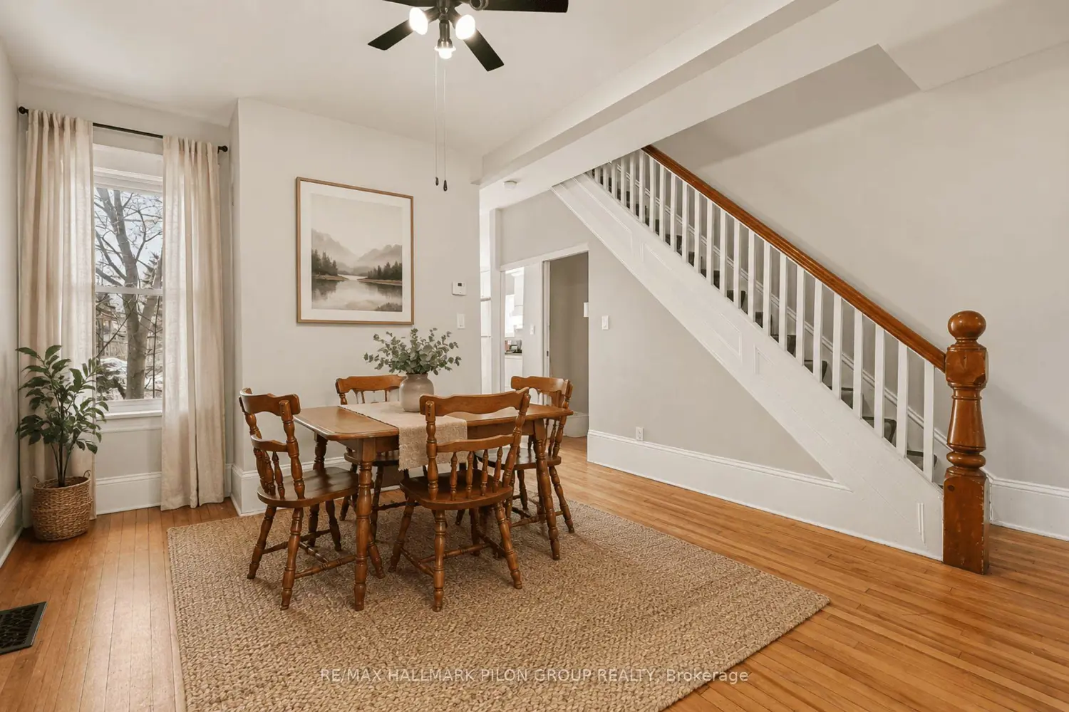 132 Beausoleil Drive photo 4