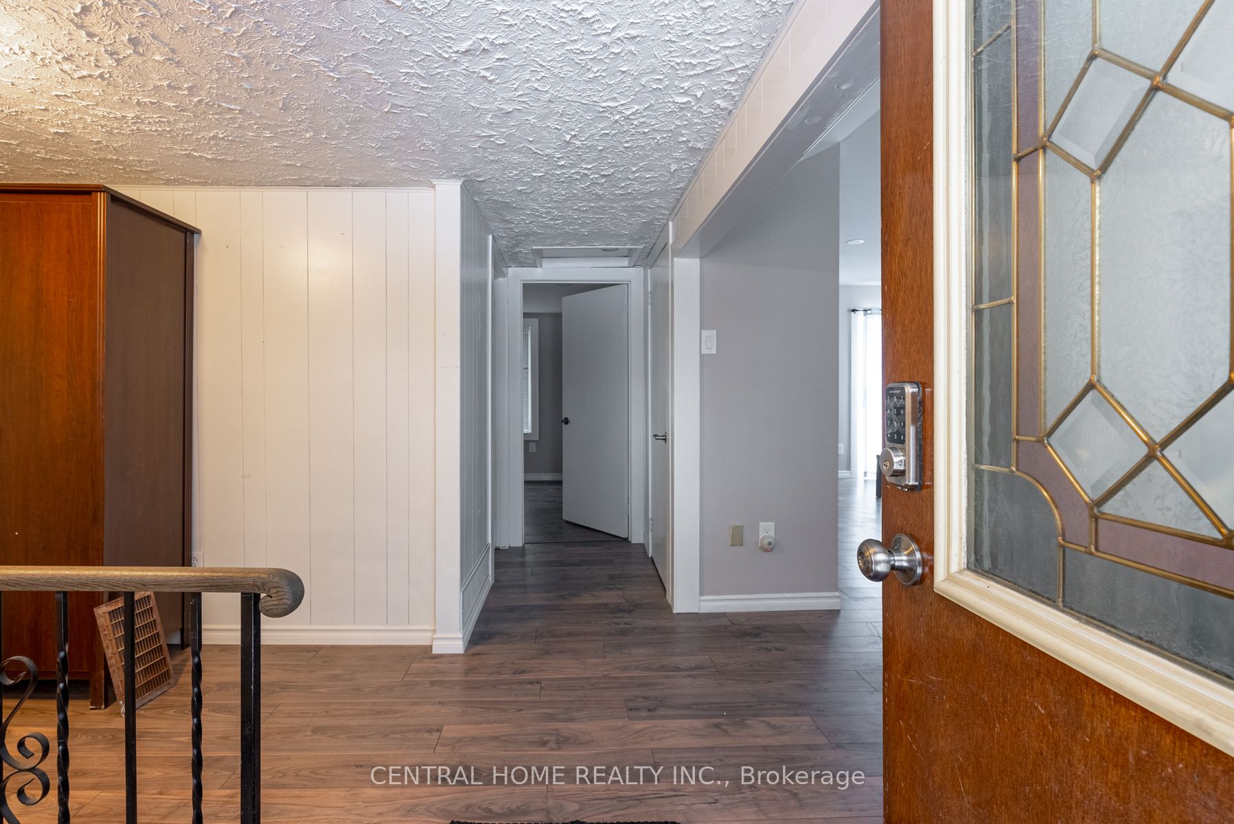 Additional image 2 of 651 16th Avenue, Richmond Hill, ON, L4C 7A8