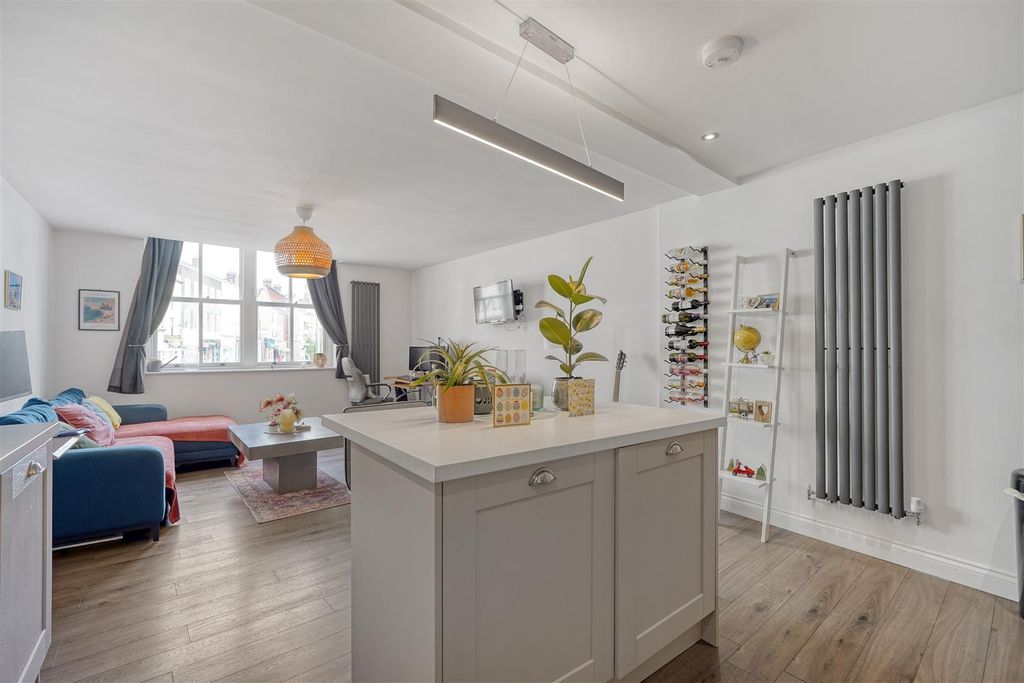 Additional image 9 of 1 bed flat for saleLears Residence, 4-6 Horsemarket, Darlington DL1