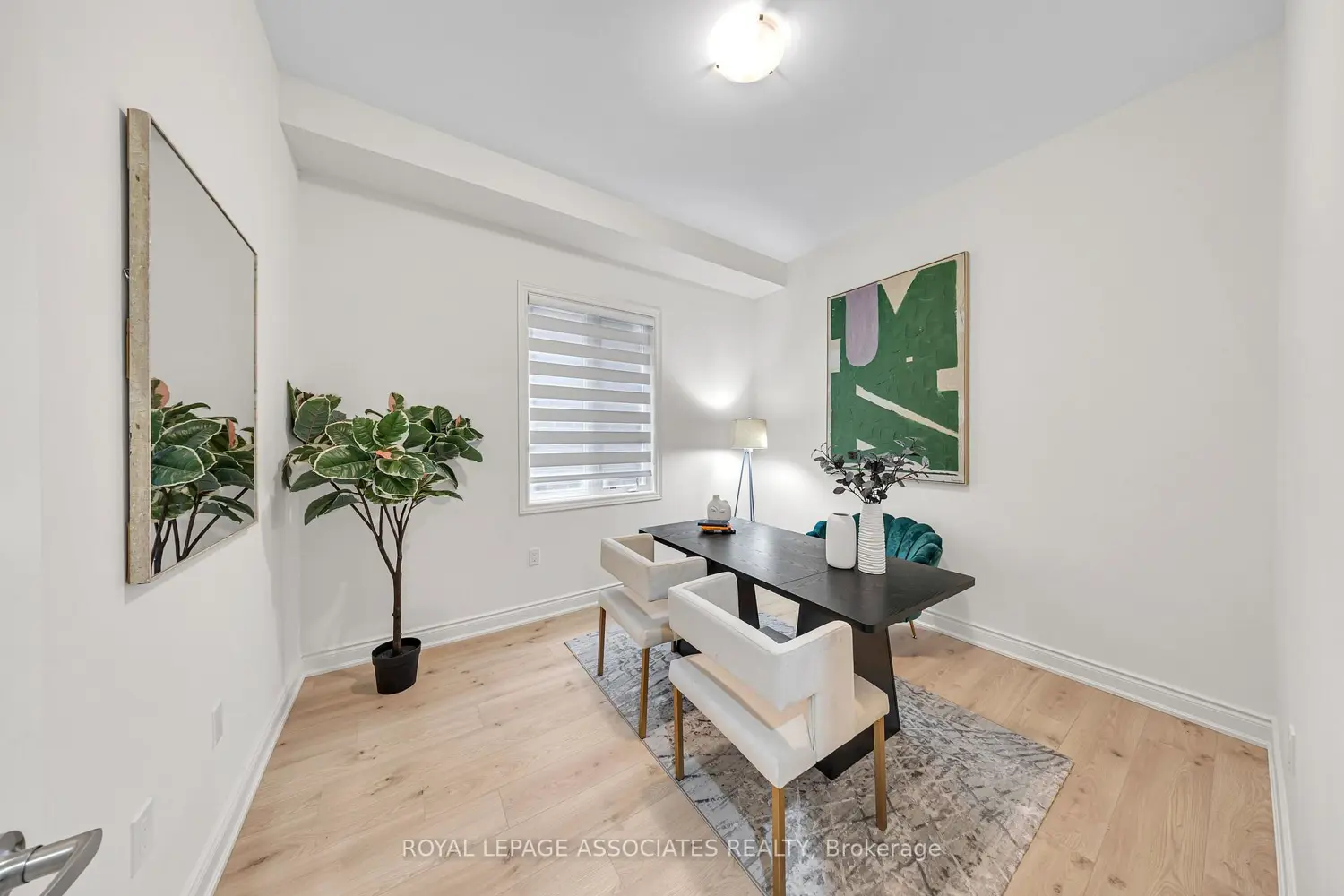 Additional image 5 of 2215 Beckman Crescent